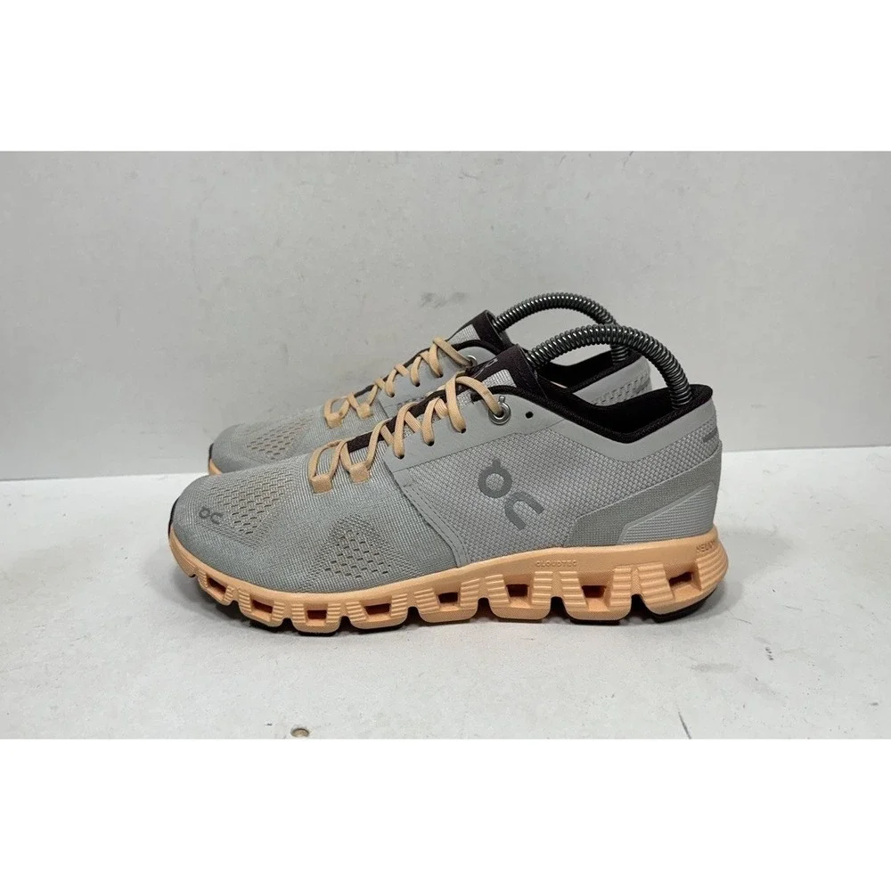 On Cloud Cloud X Silver Almond Running Comfort Shoes Women's Size 7 40.99699